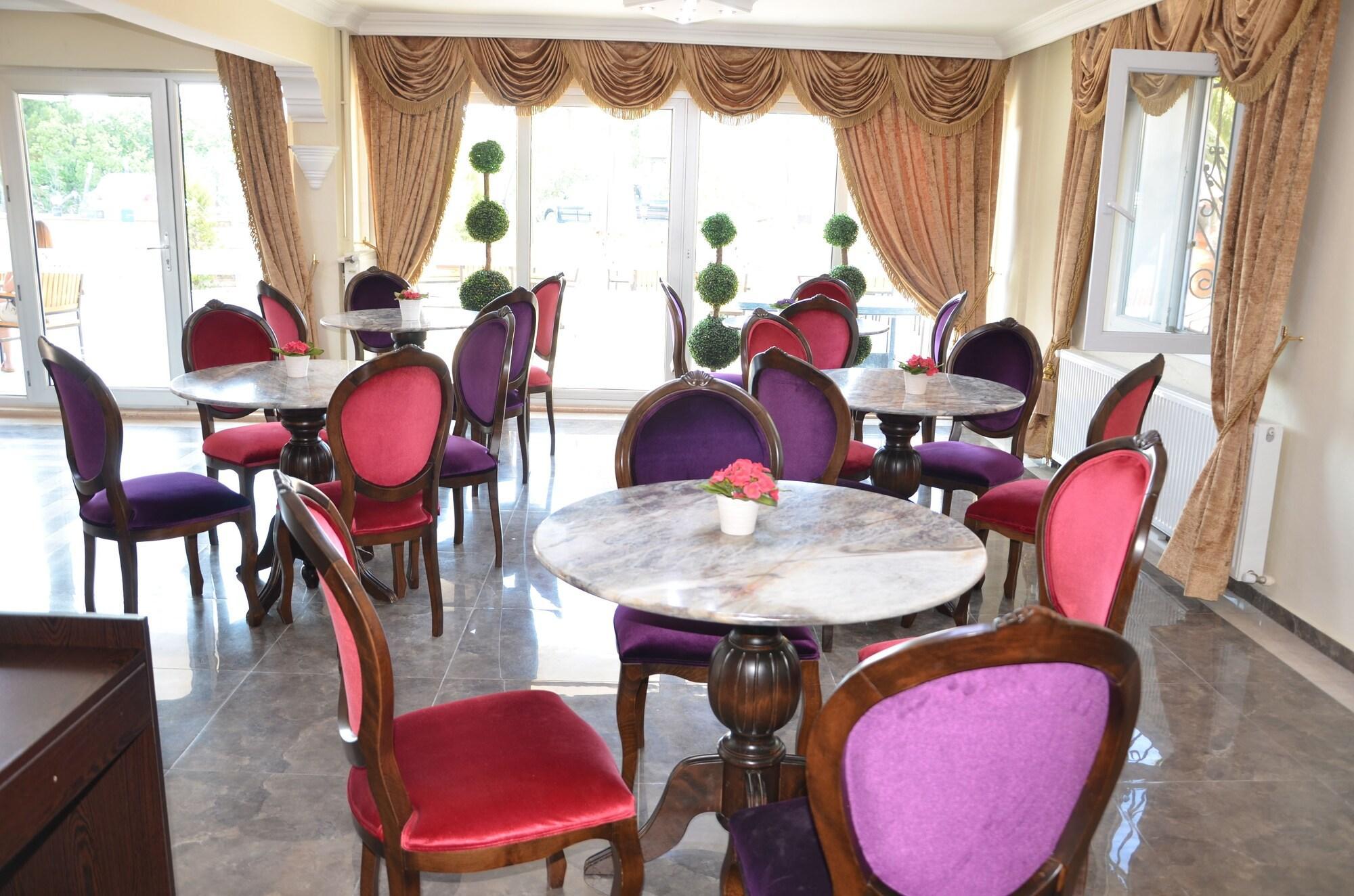 Uzunhan Hotel Ayvalı Eksteriør billede