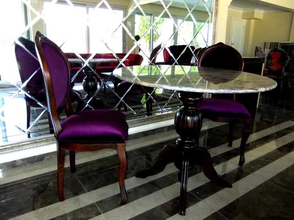 Uzunhan Hotel Ayvalı Eksteriør billede