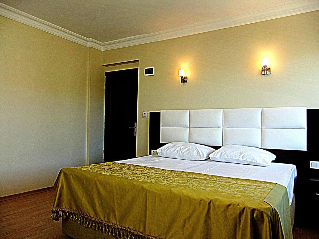 Uzunhan Hotel Ayvalı Eksteriør billede