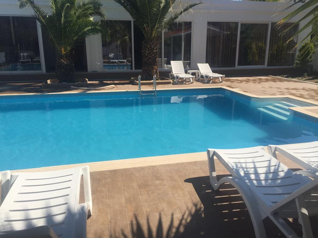 Uzunhan Hotel Ayvalı Eksteriør billede