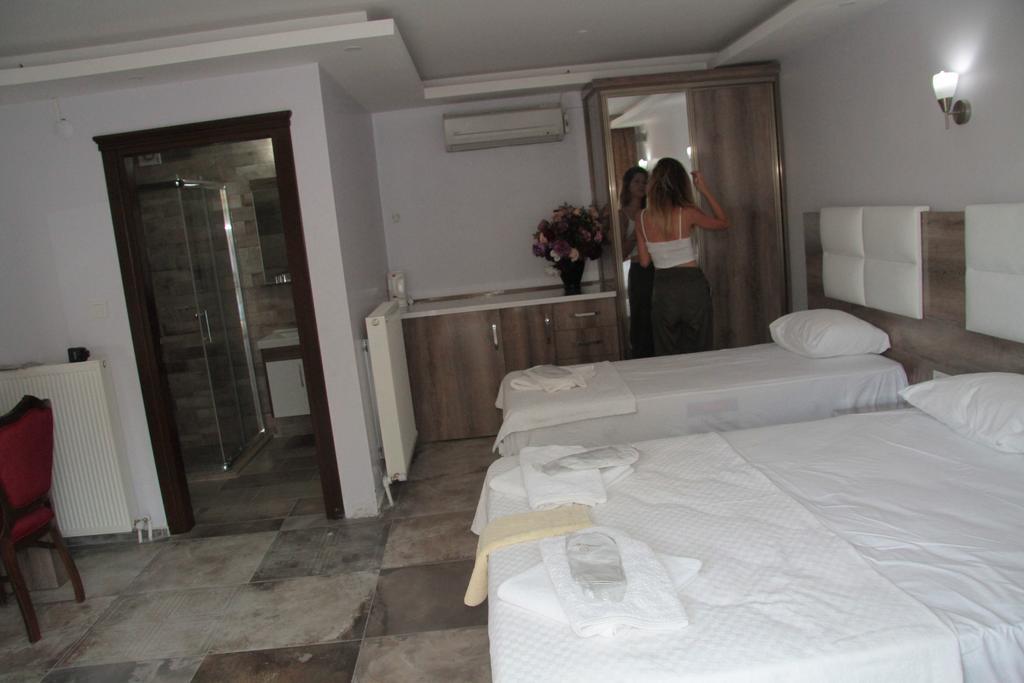 Uzunhan Hotel Ayvalı Eksteriør billede